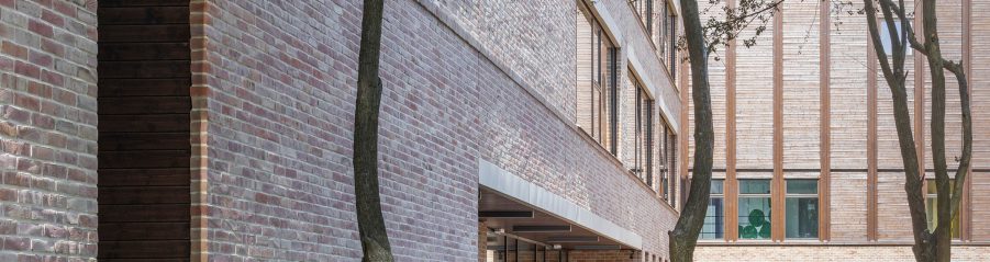 Brick Award 2023 Grand Prix Sharing Public Spaces Szkoła Podstawowa nr 400 w Warszawie, Bujnowski Architekci